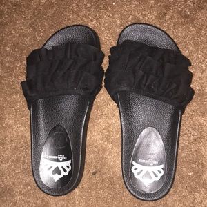 cute black slides